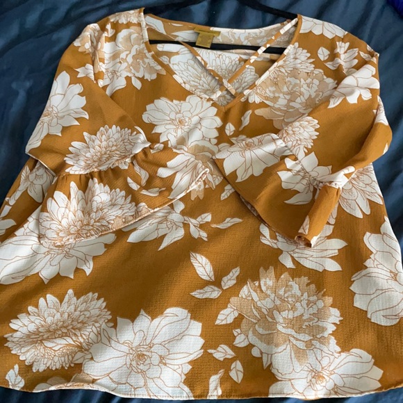 Wrangler xl floral yellow blouse - Picture 1 of 3